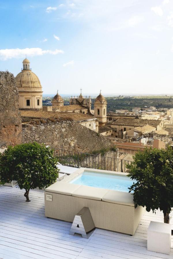 Aria Rooms And Terrace Noto Extérieur photo